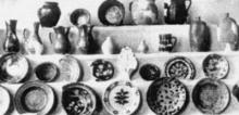 Časť keramiky nájdená v podzemných priestoroch väznice po zreštaurovaní.