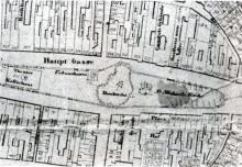 Detail Bellághovho exempláru Ottovho plánu so zobrazením ostrova /insuly/ na Hlavnej ulici. Dóm svätej Alžbety i kaplnka svätého Michala sú zobrazené s pôvodnými pôdorysmi, aké dnes už nemajú.